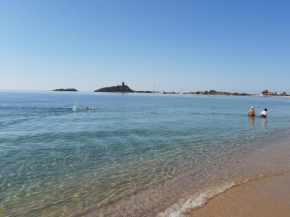 A 30 metri dal mare di Nora, casa confortevole